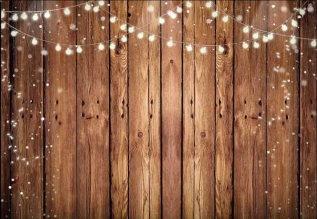 Hintergrund Holzwand mit Lichterkette für die Fotobox